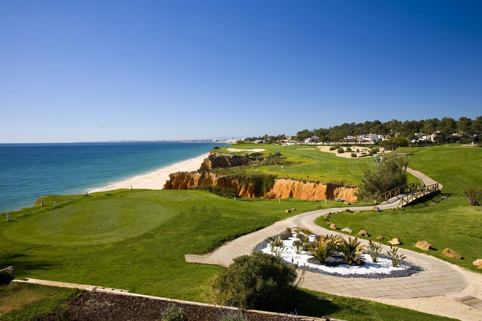 Golfbaan aan de kust van de Algarve, de omgeving van de Algarve AM AM